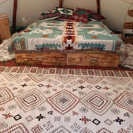 Tee-pee U Honzika Роскошный шатер