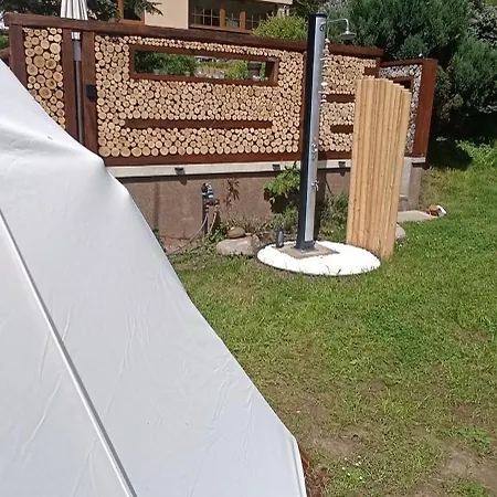 Luxuszelt Tee-pee U Honzika *