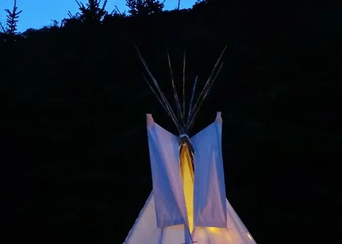 Tee-pee U Honzika * Zbecno