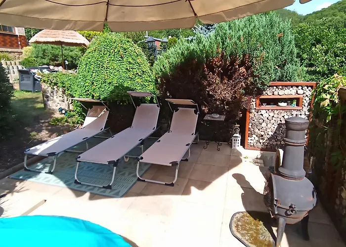 Tee-pee U Honzika Zbecno